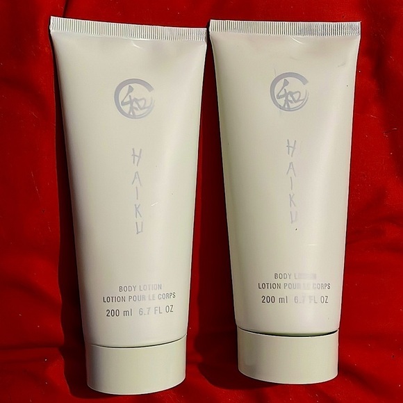 🌸 2 QTY HAIKU ORIGINAL SCENT LOTION Discontinued Floral Notes Japanese Citrus - Picture 1 of 3